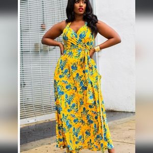 Rebdolls maxi halter dress size 5x yellow blue red